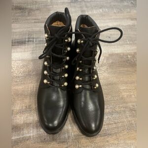 NWOB Jack Rogers Peyton Pearl Combat Style‎ women’s Leather Lace-Up 7.5